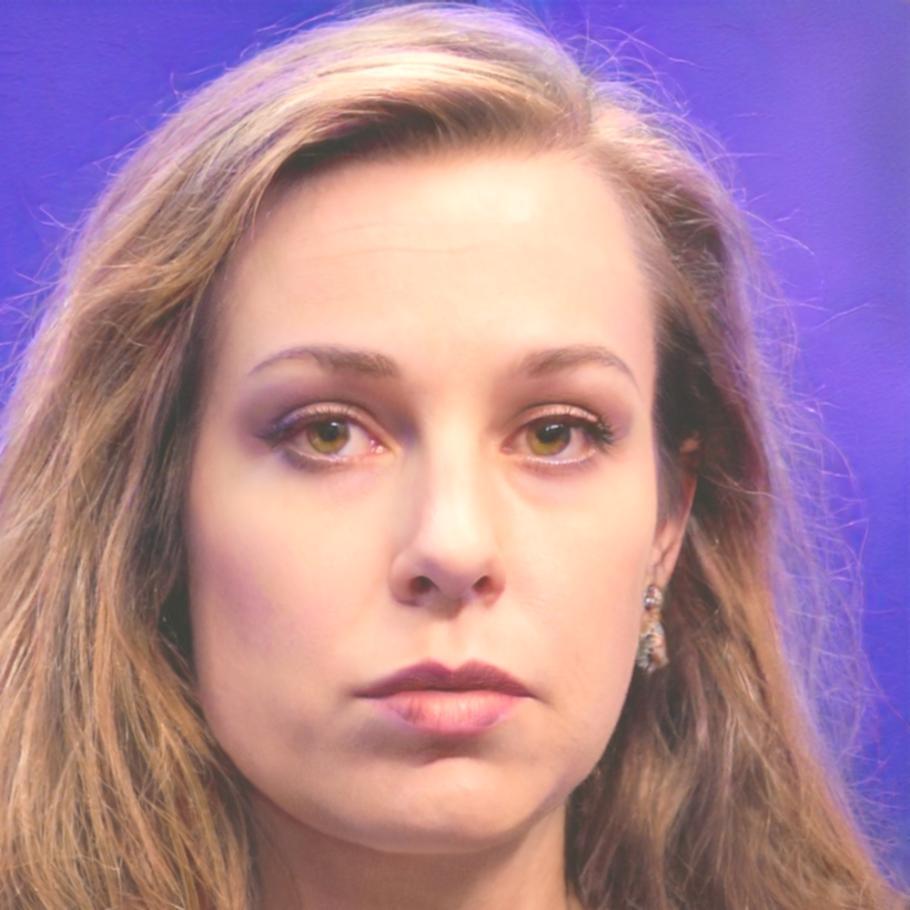 Ana Costa, Consultora em Dados Financeiros